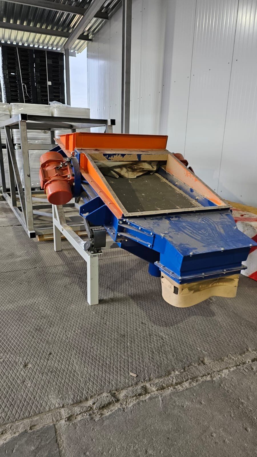 MF54 pellet packaging line in Setnovo